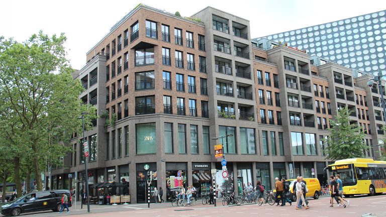 Heeft appartement op bovenste etage hogere WOZ-waarde?